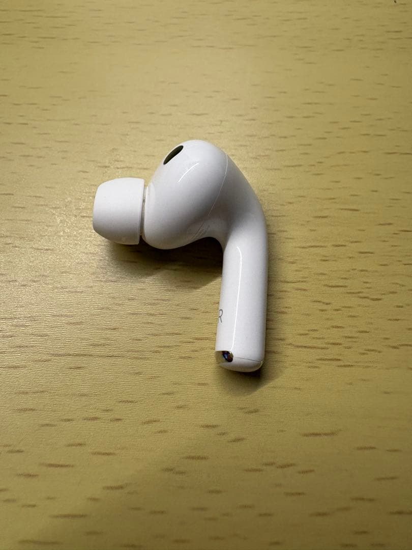 美品 Apple AirPods Pro 第三世代 右耳A3063