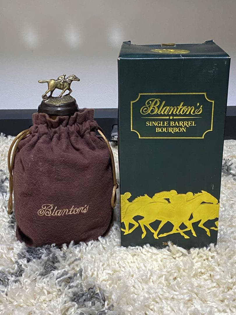 Blanton's シングルバレルバーボン