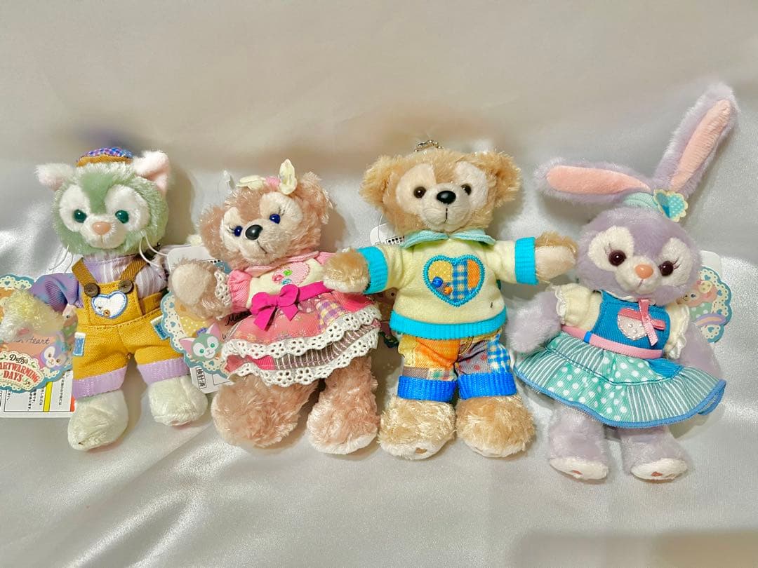 ハートウォーミングデイズ ぬいぐるみバッジ 4体セット ディズニー