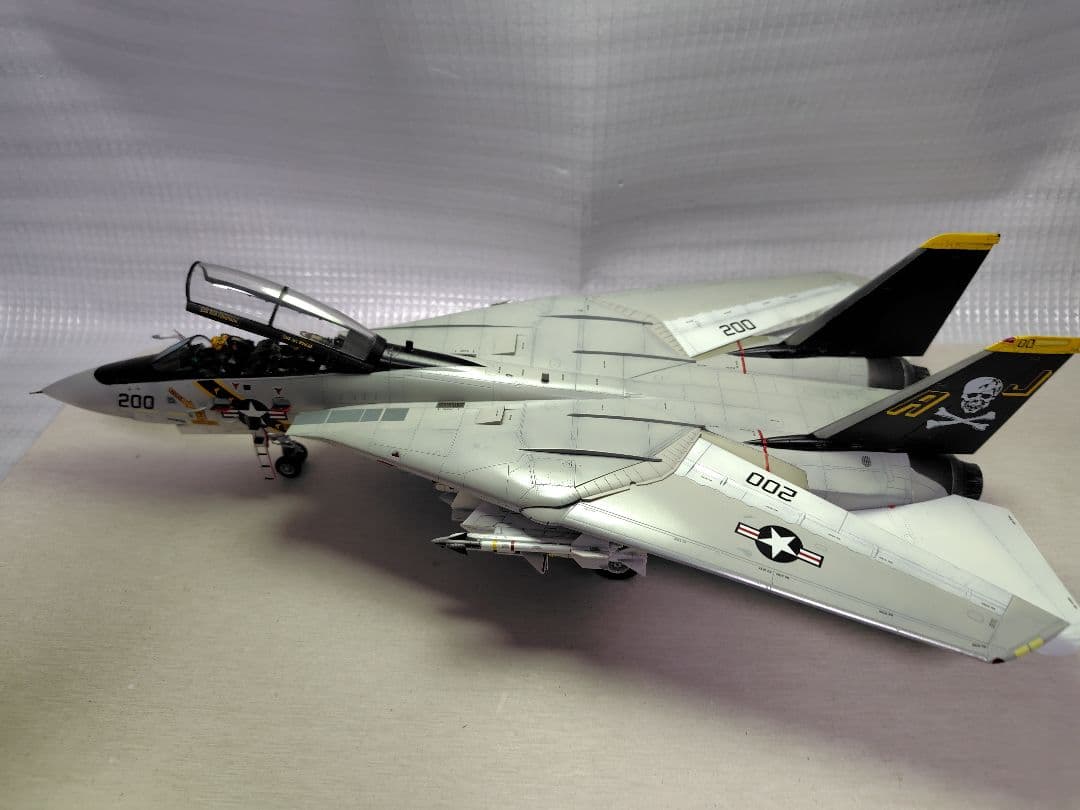 タミヤF-14 Ａ1/48トムキャッVF−84 ジョリーロジャース