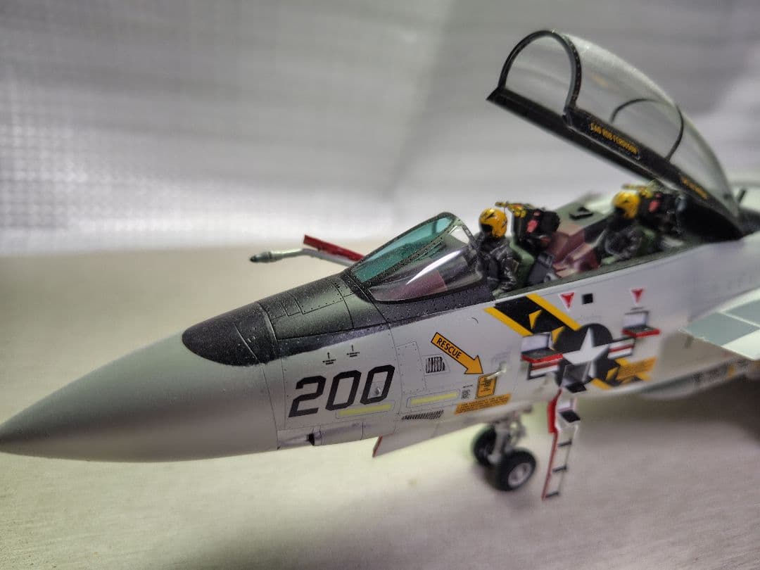 タミヤF-14 Ａ1/48トムキャッVF−84 ジョリーロジャース