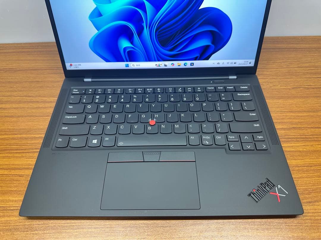 Windowsノート本体 X1 Carbon Gen 9 i7-1185G7 4K 32Gb 1Tb