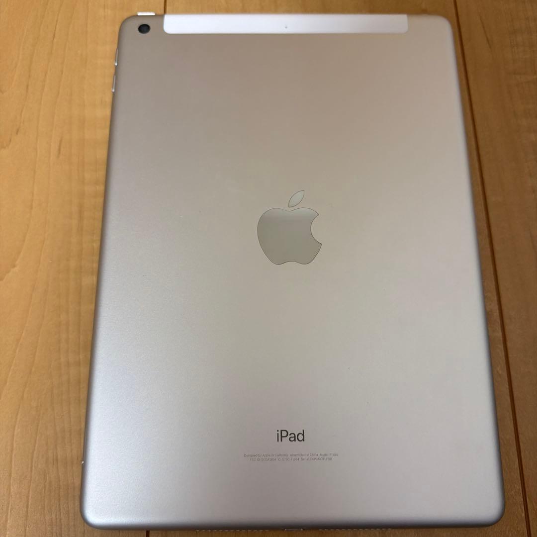 iPad 2018 第6世代 WiFi Cellularモデル 32GB