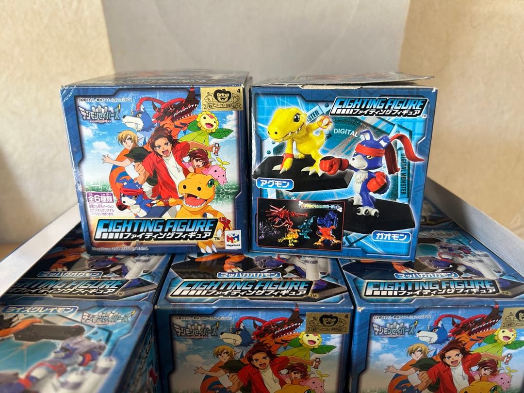 デジモンセイバーズ ファイティングフィギュア　box