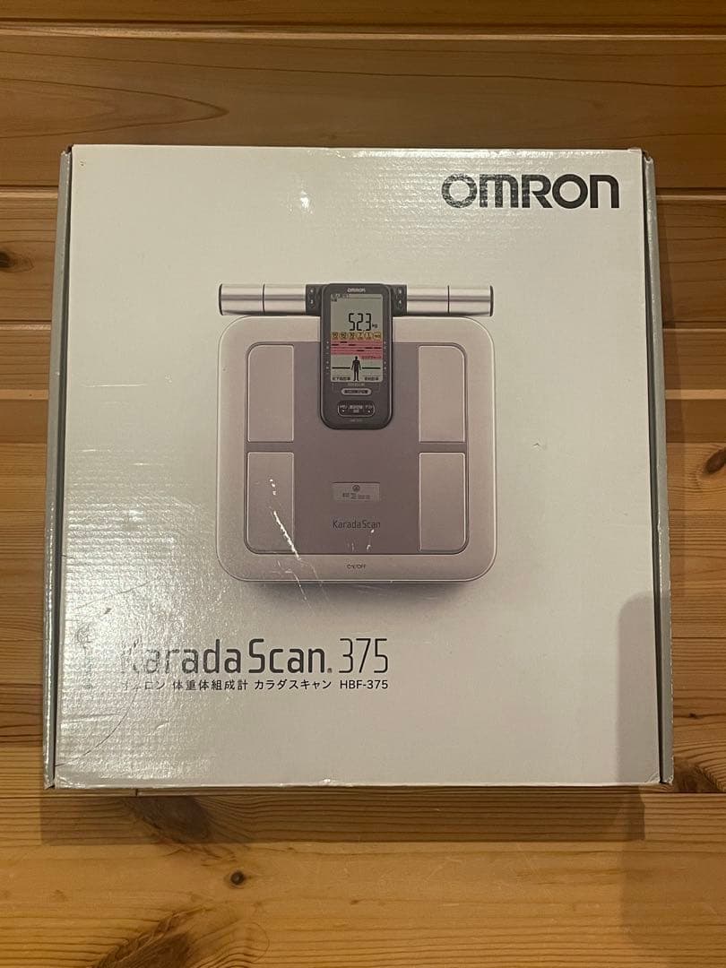 OMRON KaradaScan HBF-375 体重計