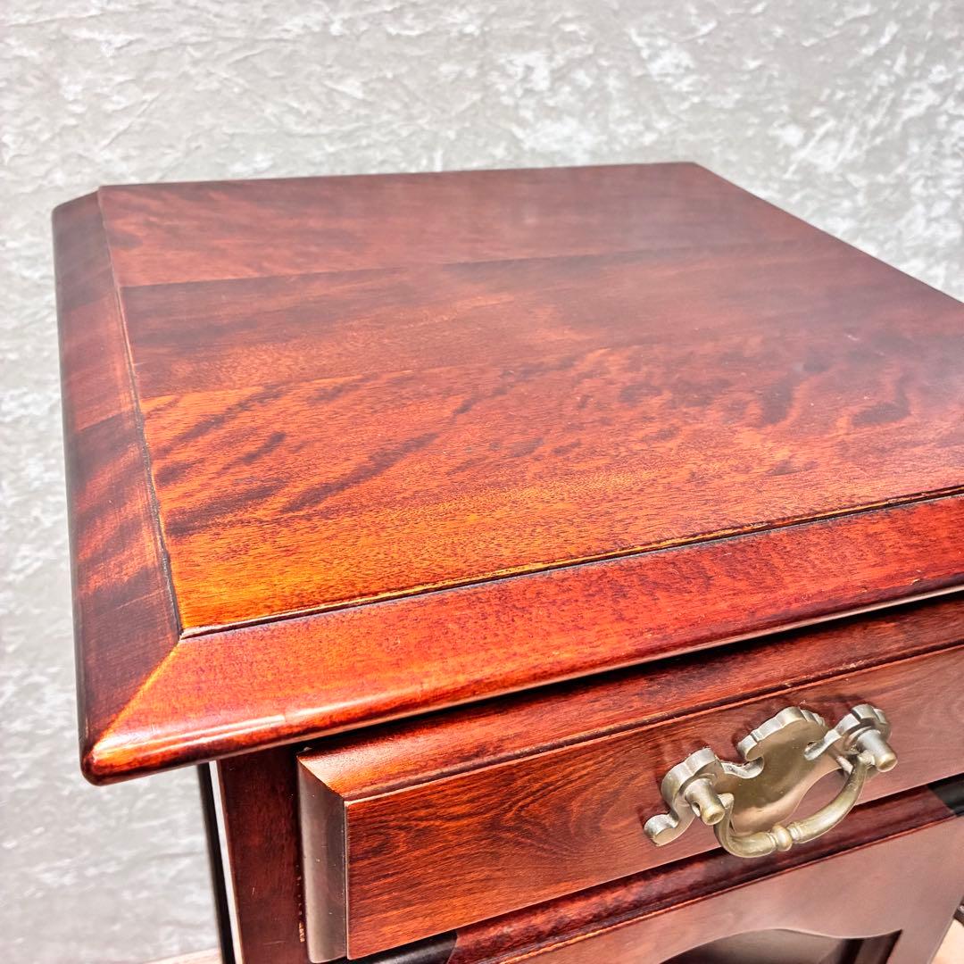 EARLY AMERICAN アーリーアメリカン キャビネット サイドテーブル