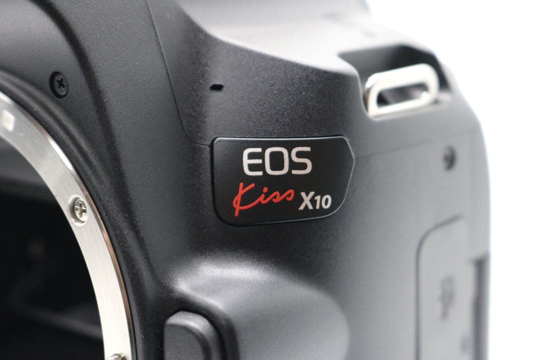 美品 【Canon EOS Kiss X10 トリプルレンズセット】 安心保証◎