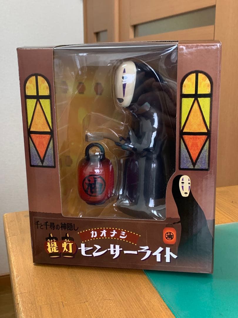 新品 カオナシ　提灯センサーライト