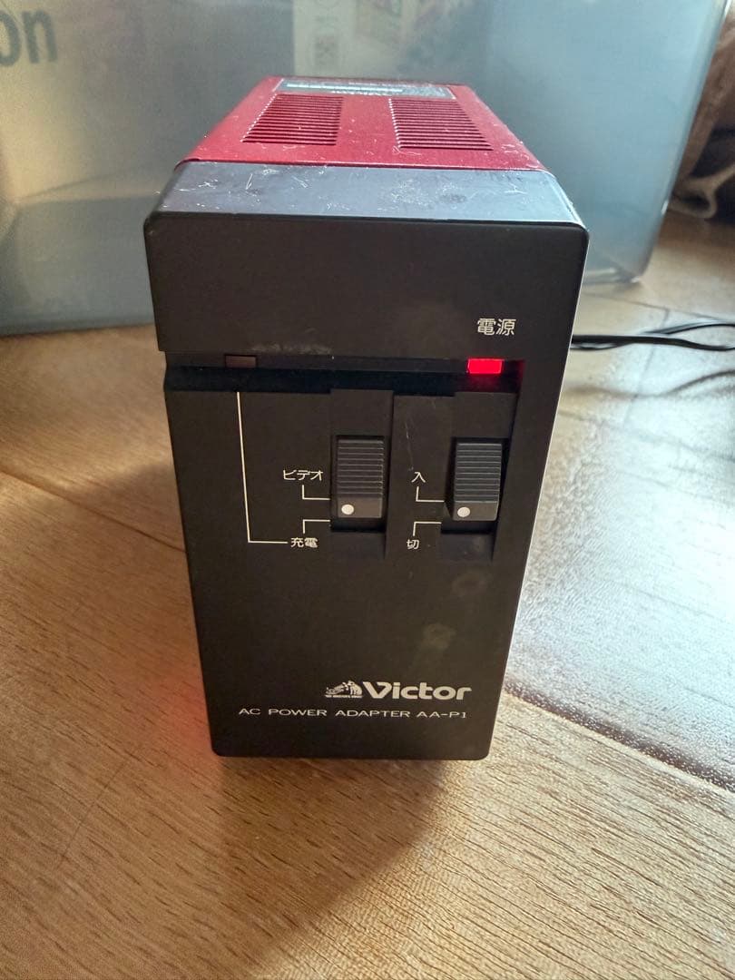 Victor ビデオカメラ GR-C1 ジャンク品