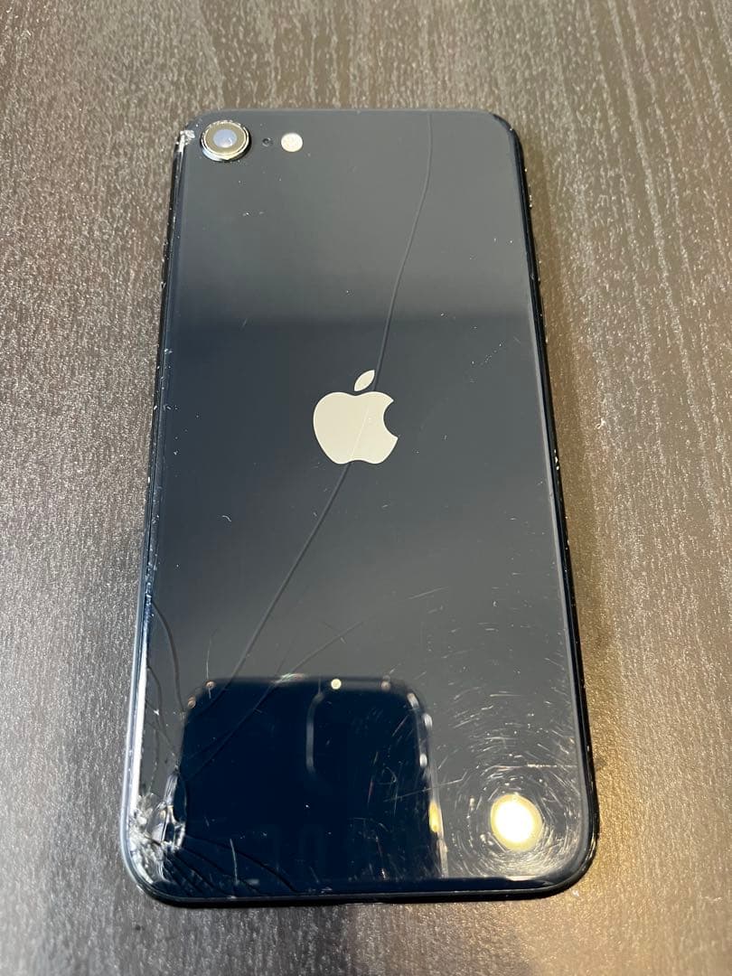 携帯電話本体 iPhone SE3