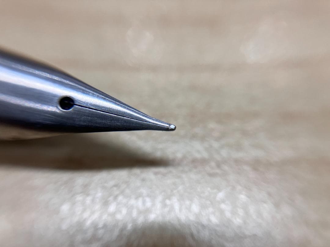 M超美品！！レア品！【PILOT】 万年筆　ミューμストライプ格子柄