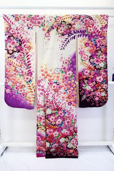 ★専用★振袖 辻が花 オフホワイト 銀通し 身丈165cm お洒落 フォーマル