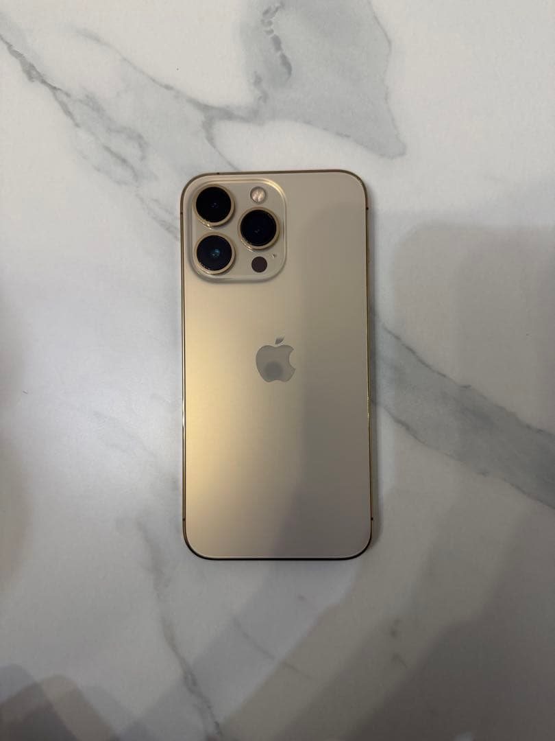 Apple iPhone 13 Pro 256GB ゴールド 本体