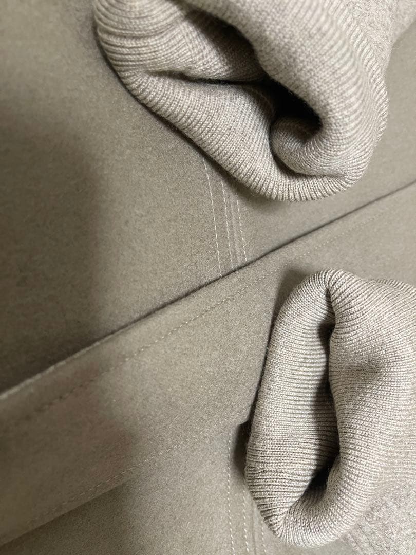 バレンシアガ ベージュ ノーカラー ロングコート M〜Lサイズ感