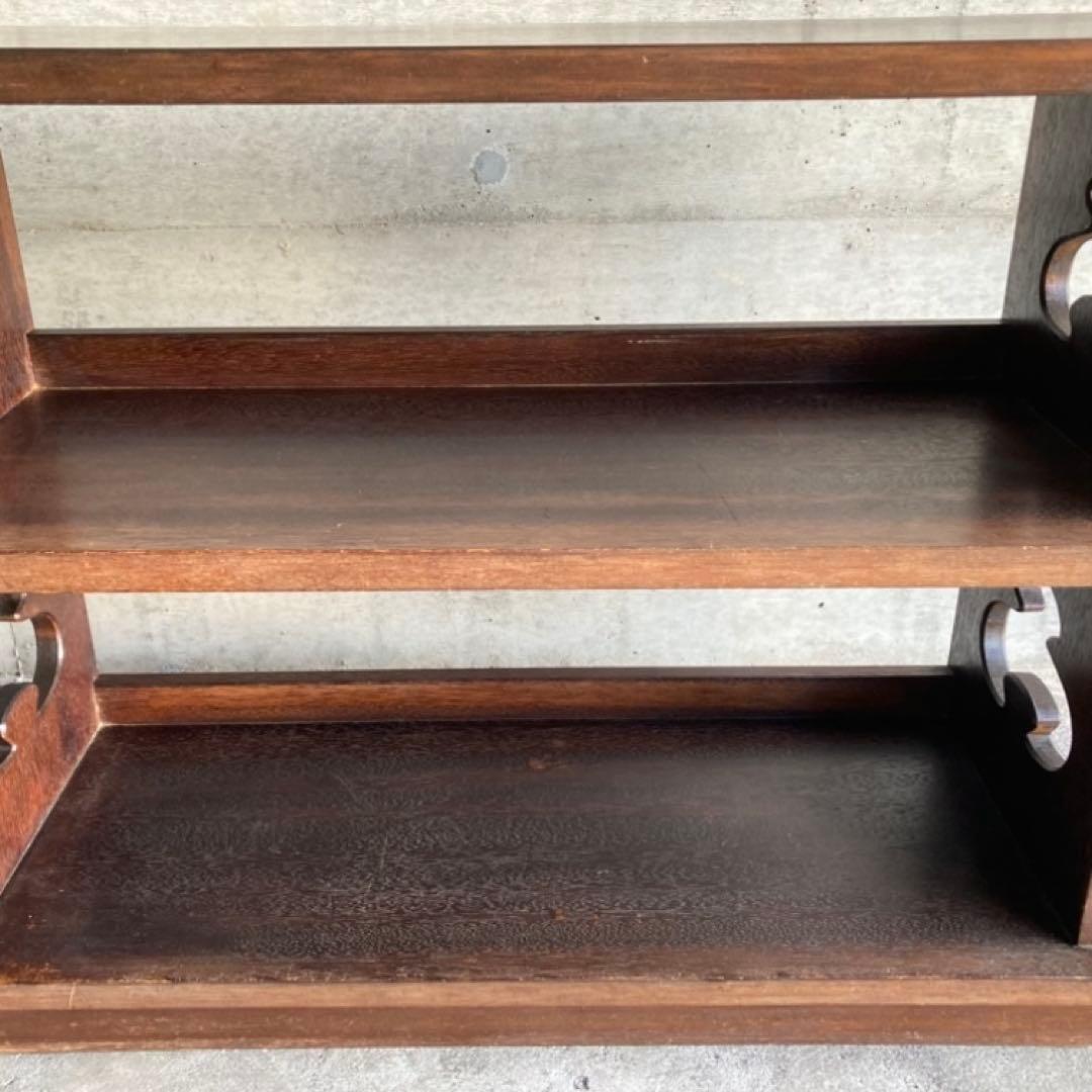 古い飾り棚 置物台 ラック シェルフ 展示 陳列 透かし 木製 家具 レトロ