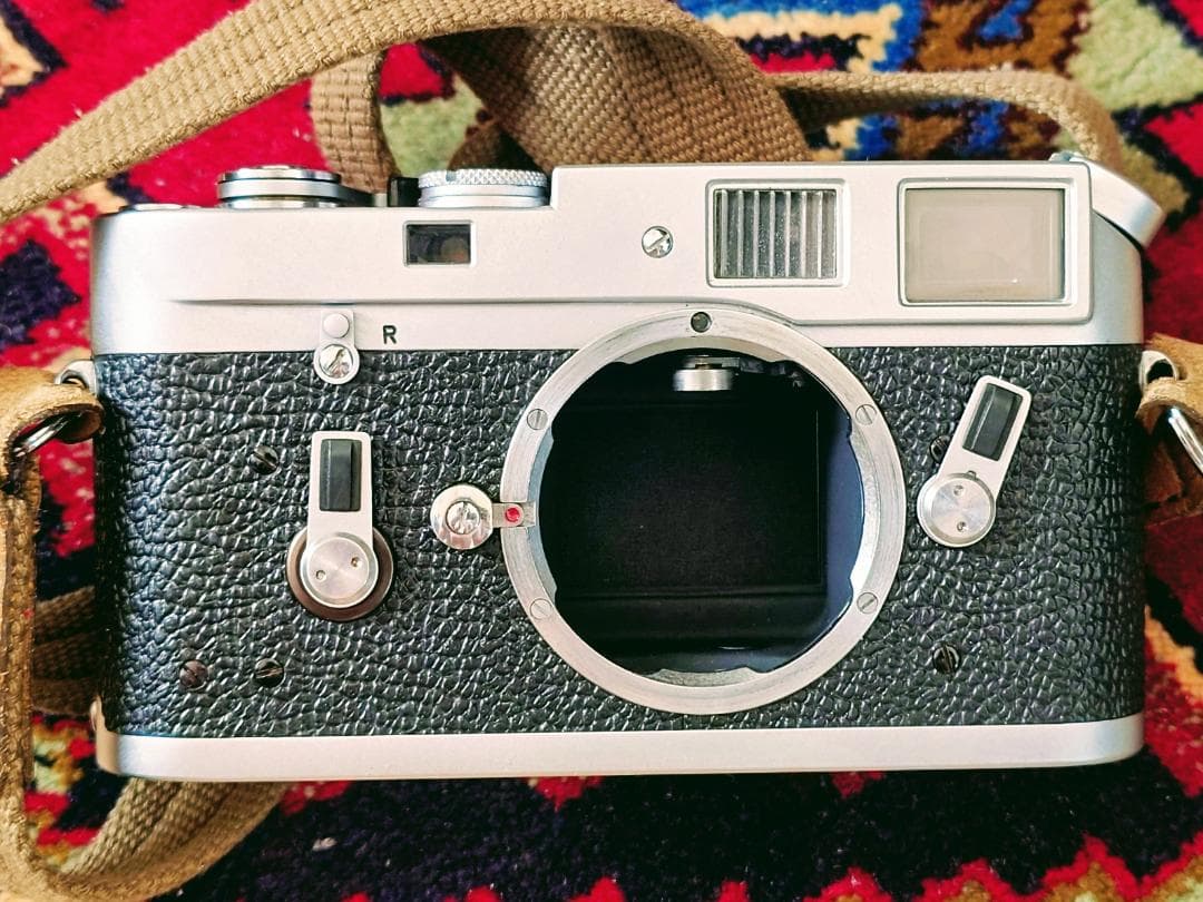 Leica M4 シルバークローム クラシック フィルムカメラ