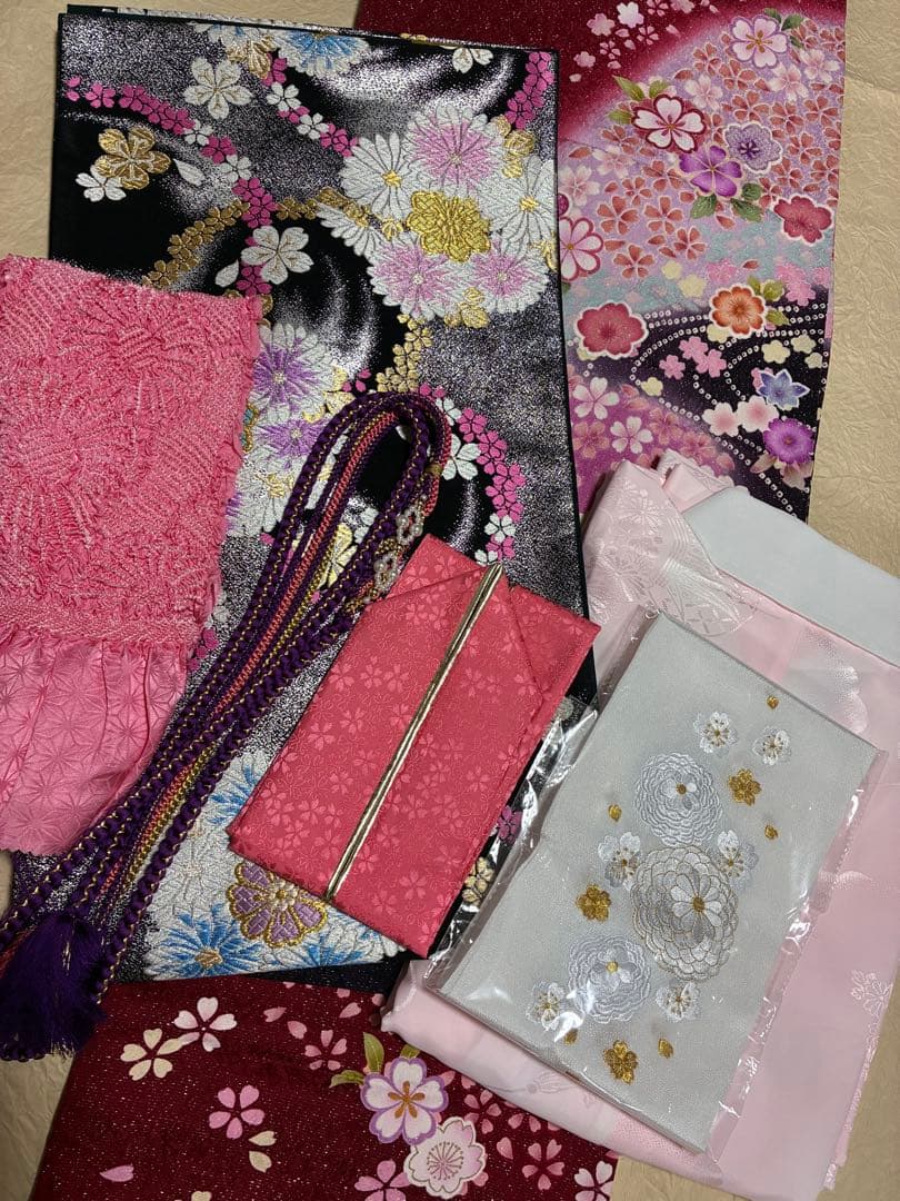 【振袖フルセット】+小物セット 豪華百花文様 深紅 銀糸 7点セット