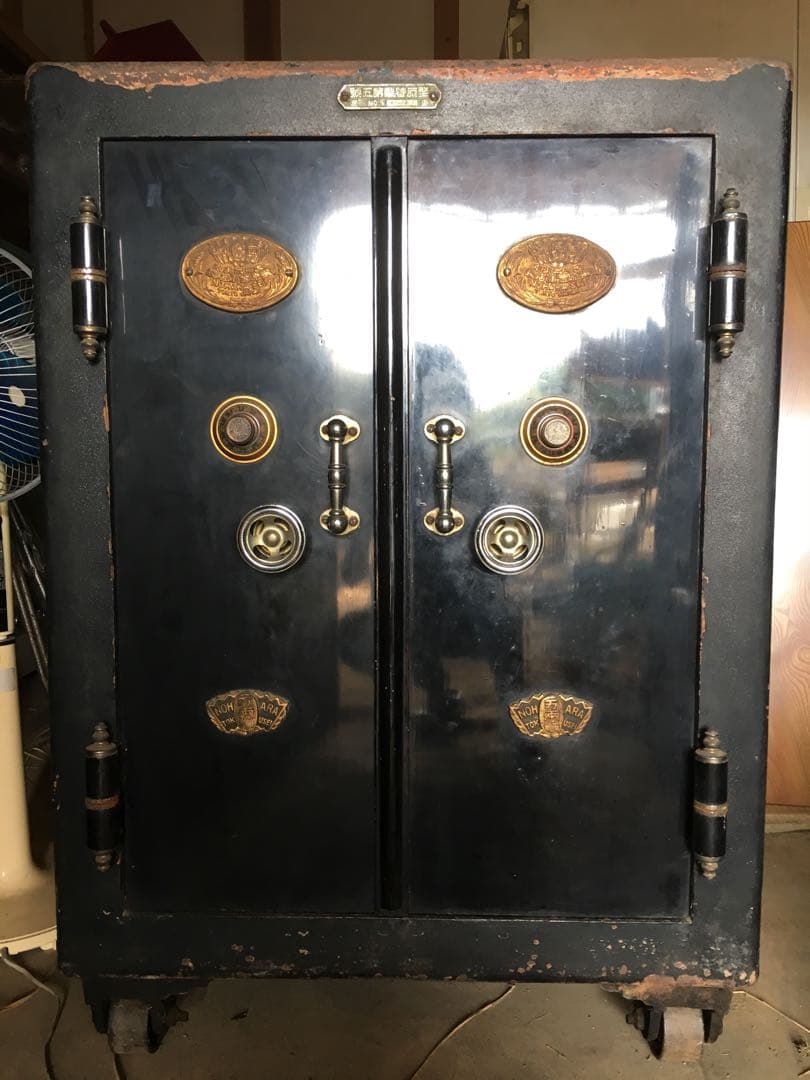 レトロアンティークヴィンテージ大型金庫