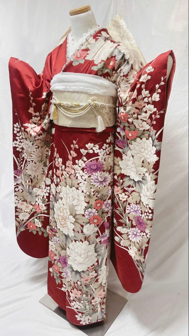 赤い花柄の振袖 振袖 成人式　振袖7点セット　振袖フルセット