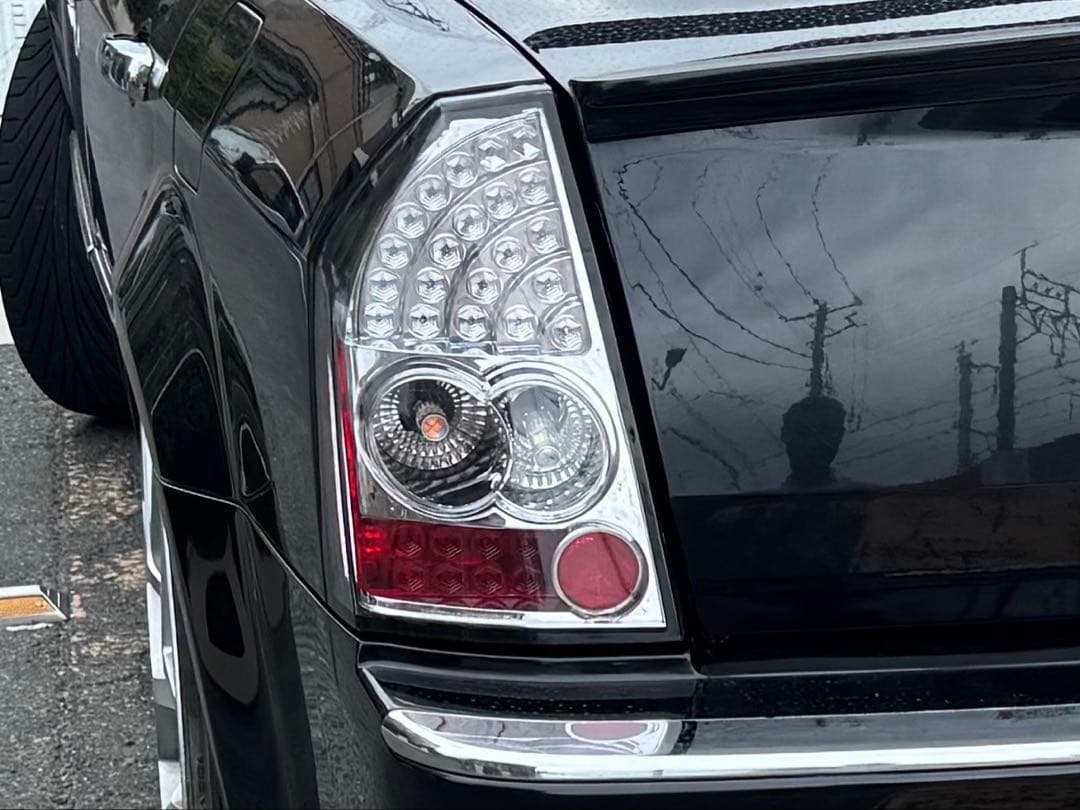 2005-2007y クライスラー 300C LEDテールライト