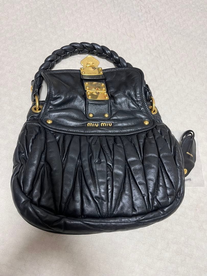 超美品！MIU MIU ミュウミュウ マテラッセ　バック