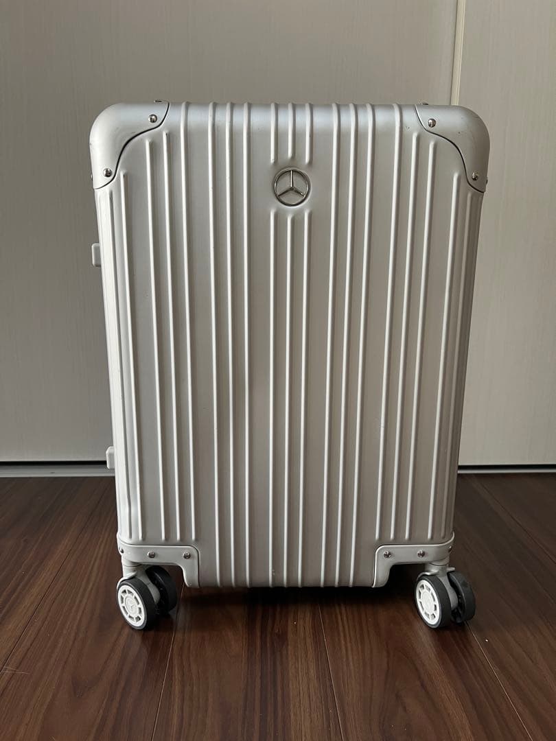 【のり】メルセデス・ベンツ 32L 機内持ち込み 4輪 TSAロック