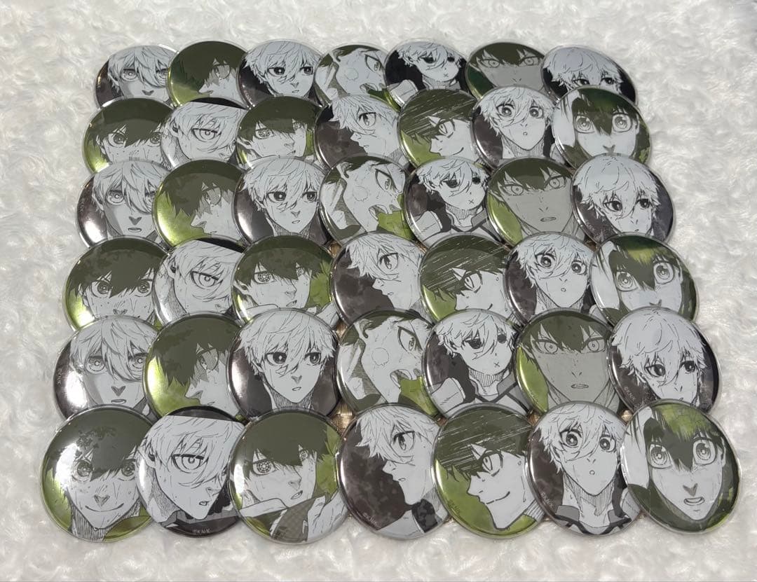 ブルーロック展 推しキャラ缶バッジコレクション 潔世一 凪誠士郎 痛バック