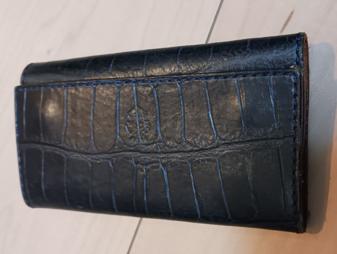 フェリージ クロコダイルレザーキーケース ダークブルー