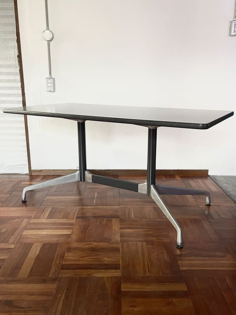 ハーマンミラー ヴィンテージ イームズ セグメンテッド ベース テーブル 4