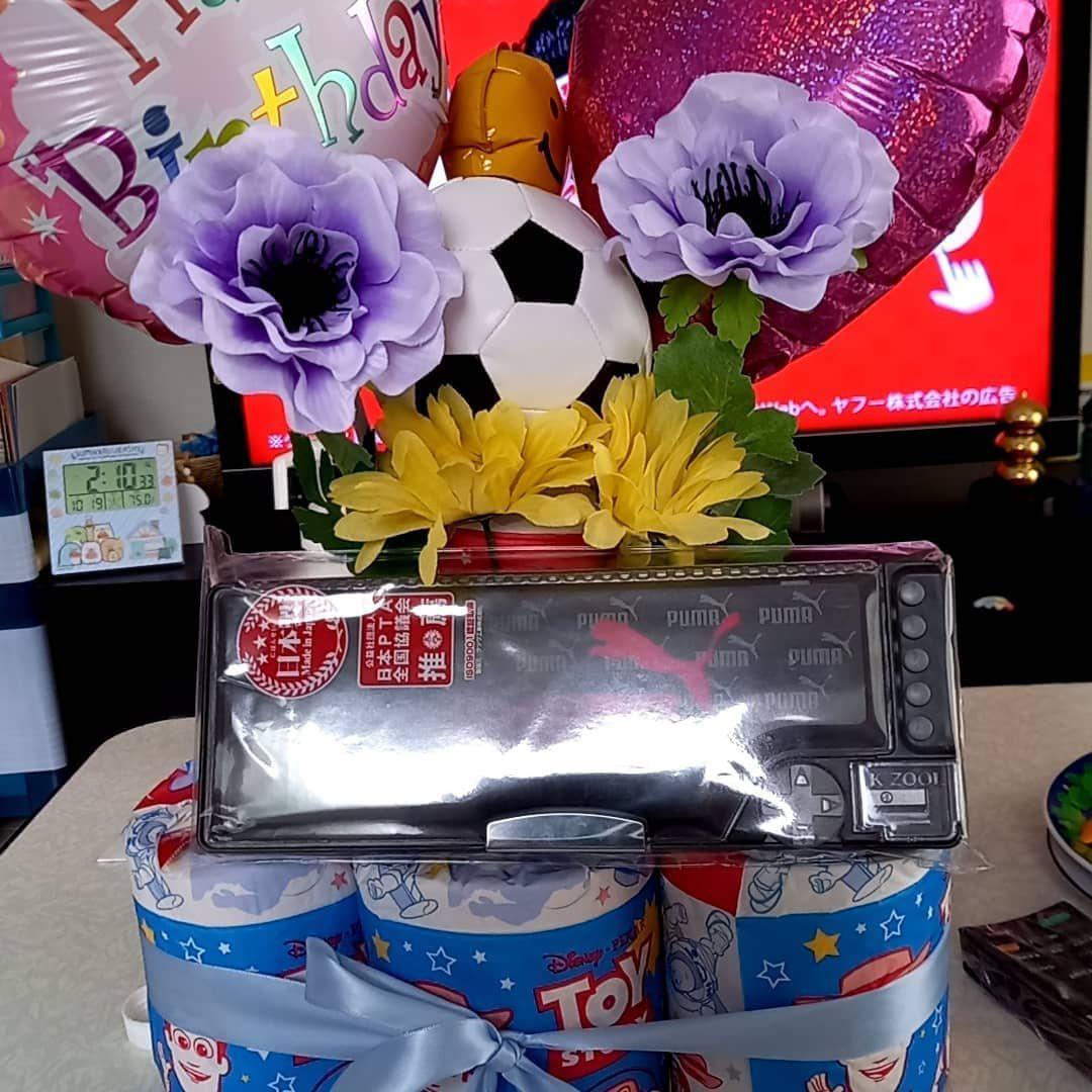 トイレットペーパーケーキ、オムツケーキ