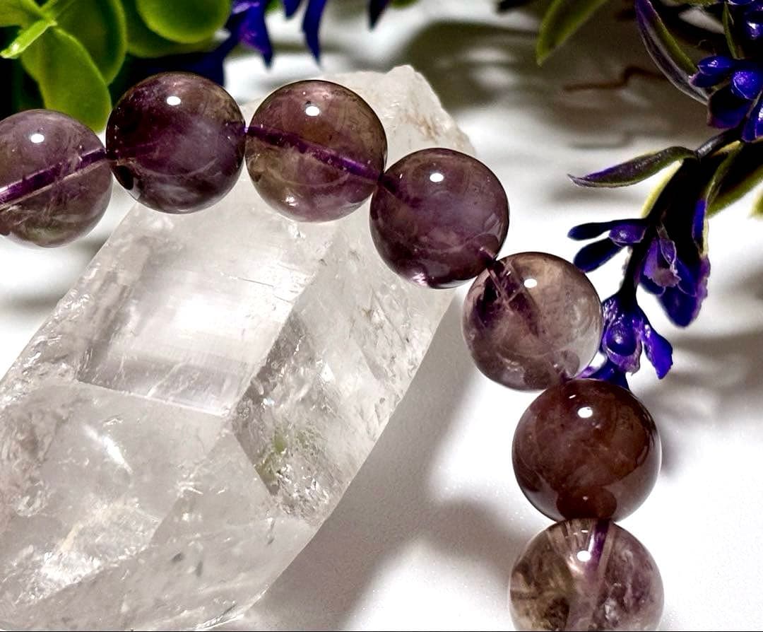 らぴす　偉大なる地球の宝物　虹煌めく幻のエンジェルラダーオーラアメトリン