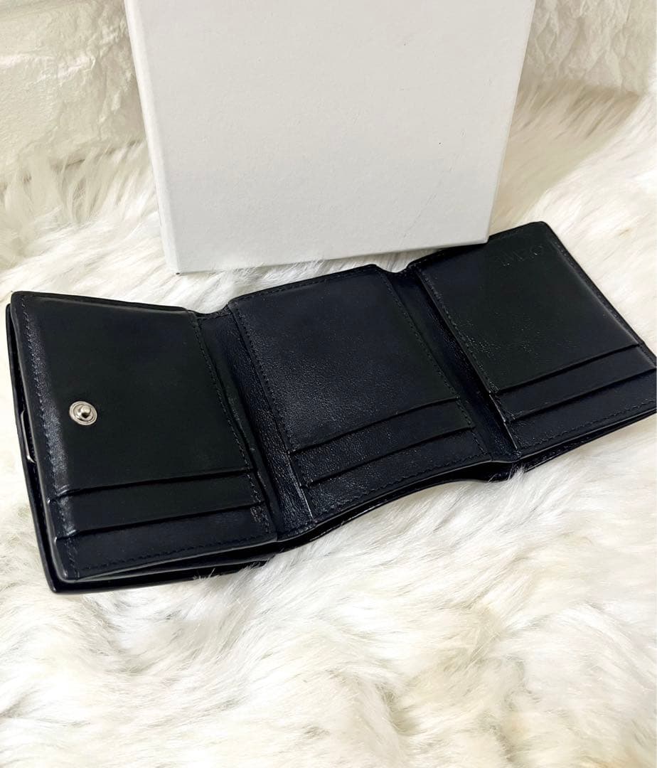 【極上美品】LOEWE ロエベ トライフォールド 三つ折り財布 箱・巾着付き