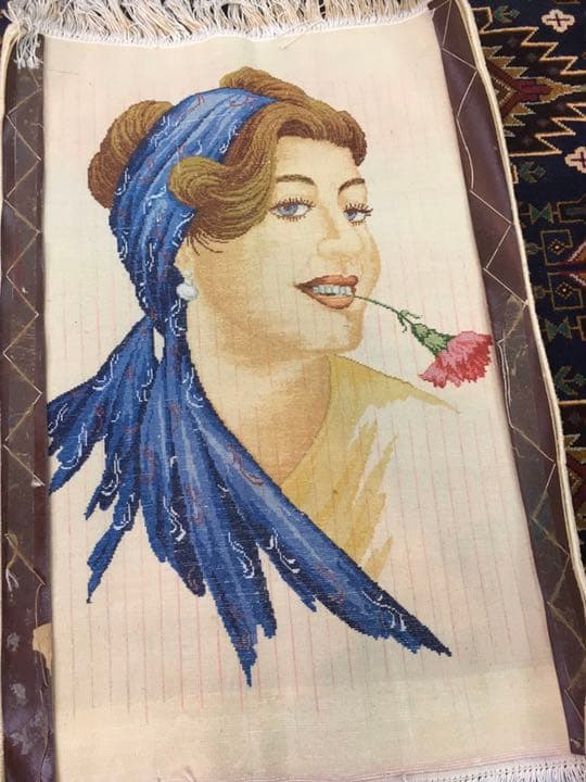 新品未使用　イラン産　タペストリー