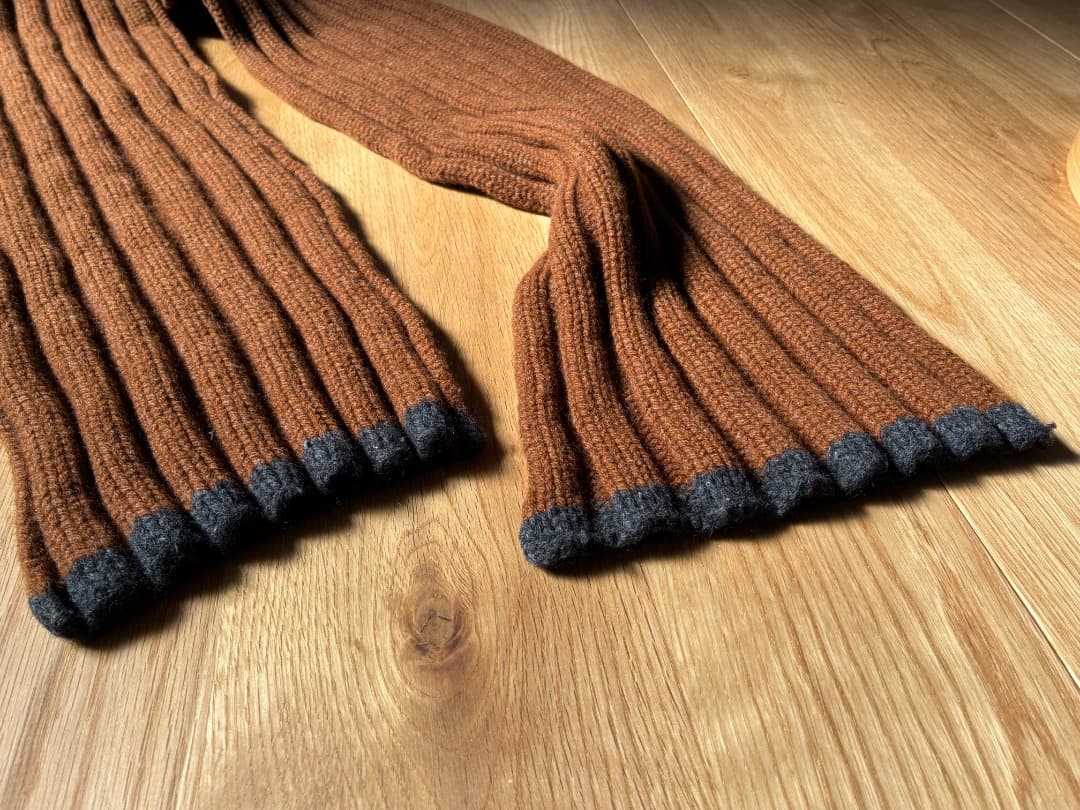 MARGARET HOWELL【スコットランド製】手袋➕マフラーセット　MHL