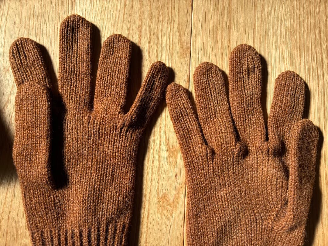 MARGARET HOWELL【スコットランド製】手袋➕マフラーセット　MHL