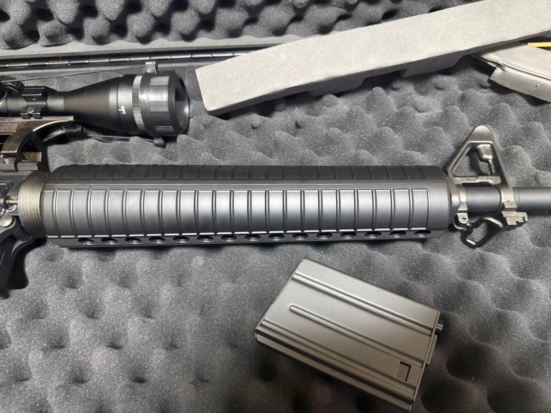 【40周年記念 限定品】東京マルイ M16 ゴルゴ13 カスタム 電動ガン