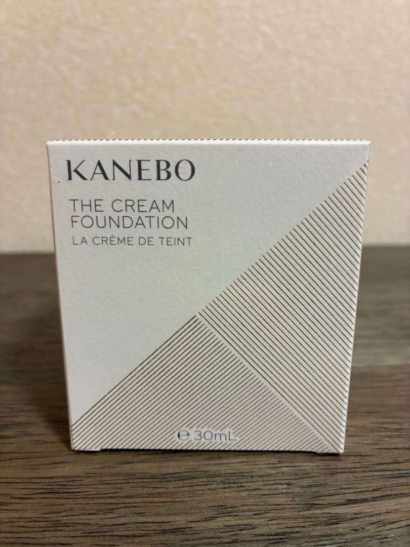 KANEBO ザ クリームファンデーション　オークルＣ30ml