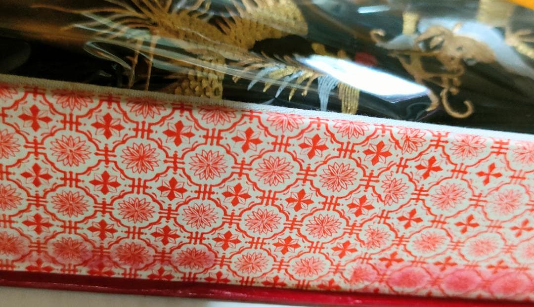 中国土産　龍翔鳳舞　　唐墨　箱付き2本入り