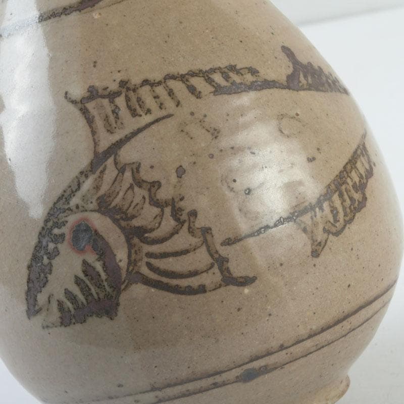 中国美術　磁州窯　鉄絵　魚藻文瓶　V　9366