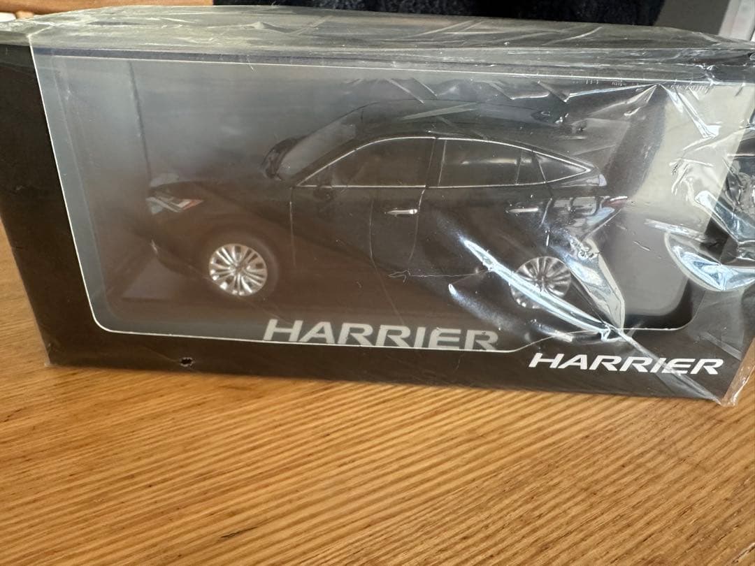 [新品•未開封] トヨタ ハリアー