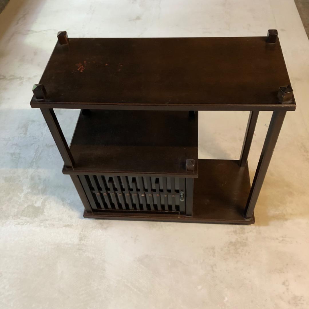 【昭和アンティーク】　戸棚　ガラス戸　飾り棚　ディスプレイ　昭和　和家具　木製