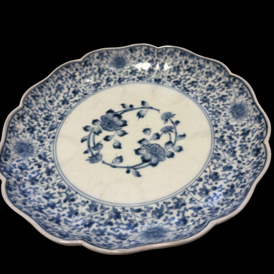 伊万里 有田 染付 印判手 輪花皿 花唐草 見返し唐草 見込梅花枝文 花丸文