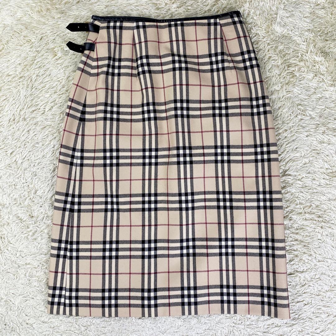 極美品 バーバリー ノバチェック スカート 安全ピン 三陽商会 38 ベージュ