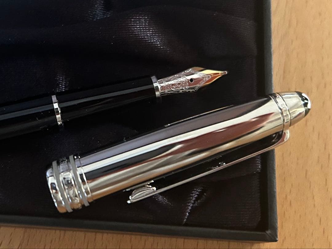【新品未使用】モンブラン万年筆 4810 18K(750)マイスターシュテュック