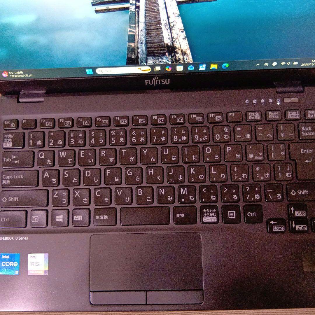 Z④ 富士通　ＦＭＶＵ34025　U9311/F