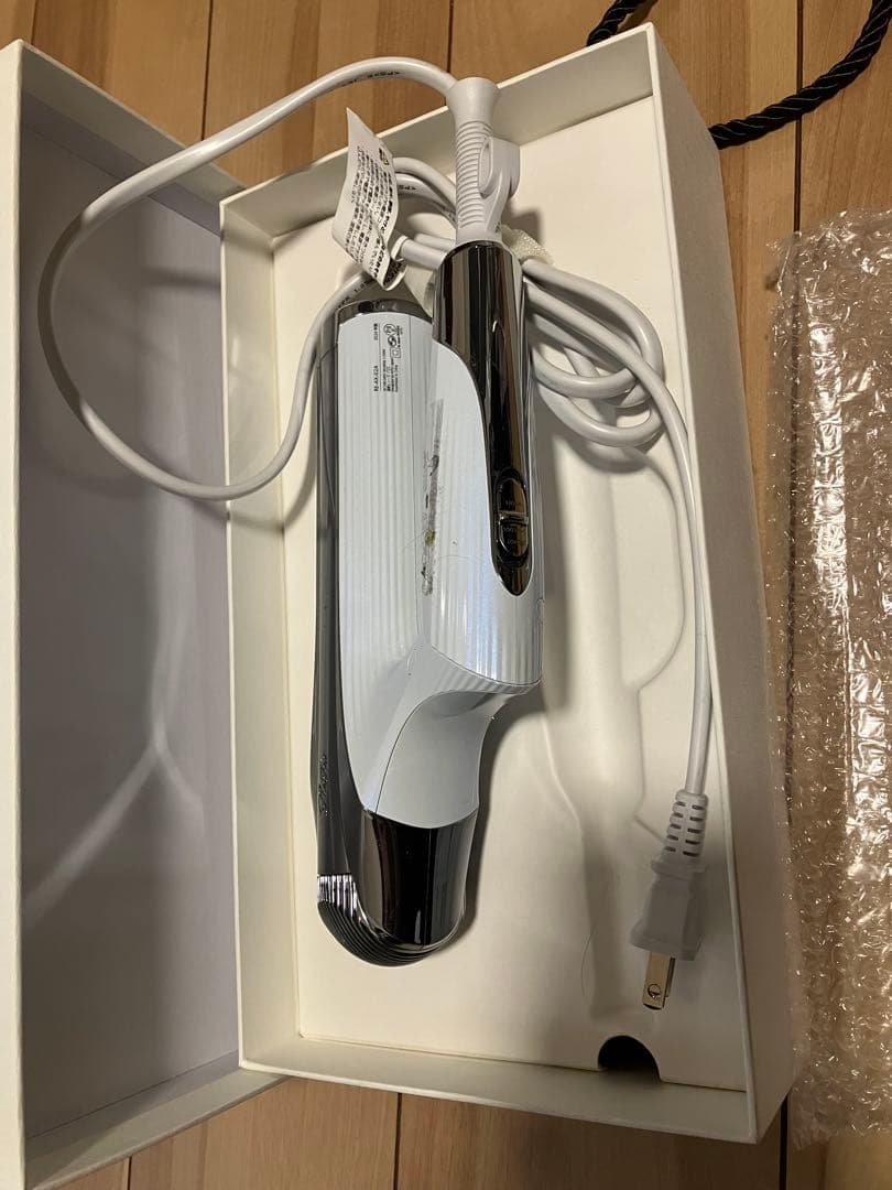 ReFa ドライヤー ホワイト/シルバー