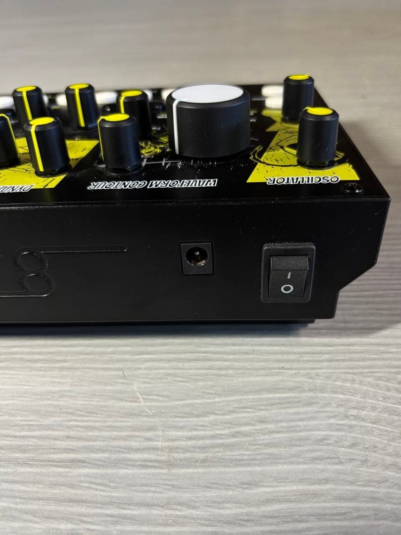 Cre8audio WEST PEST セミモジュラーシンセ Eurorack