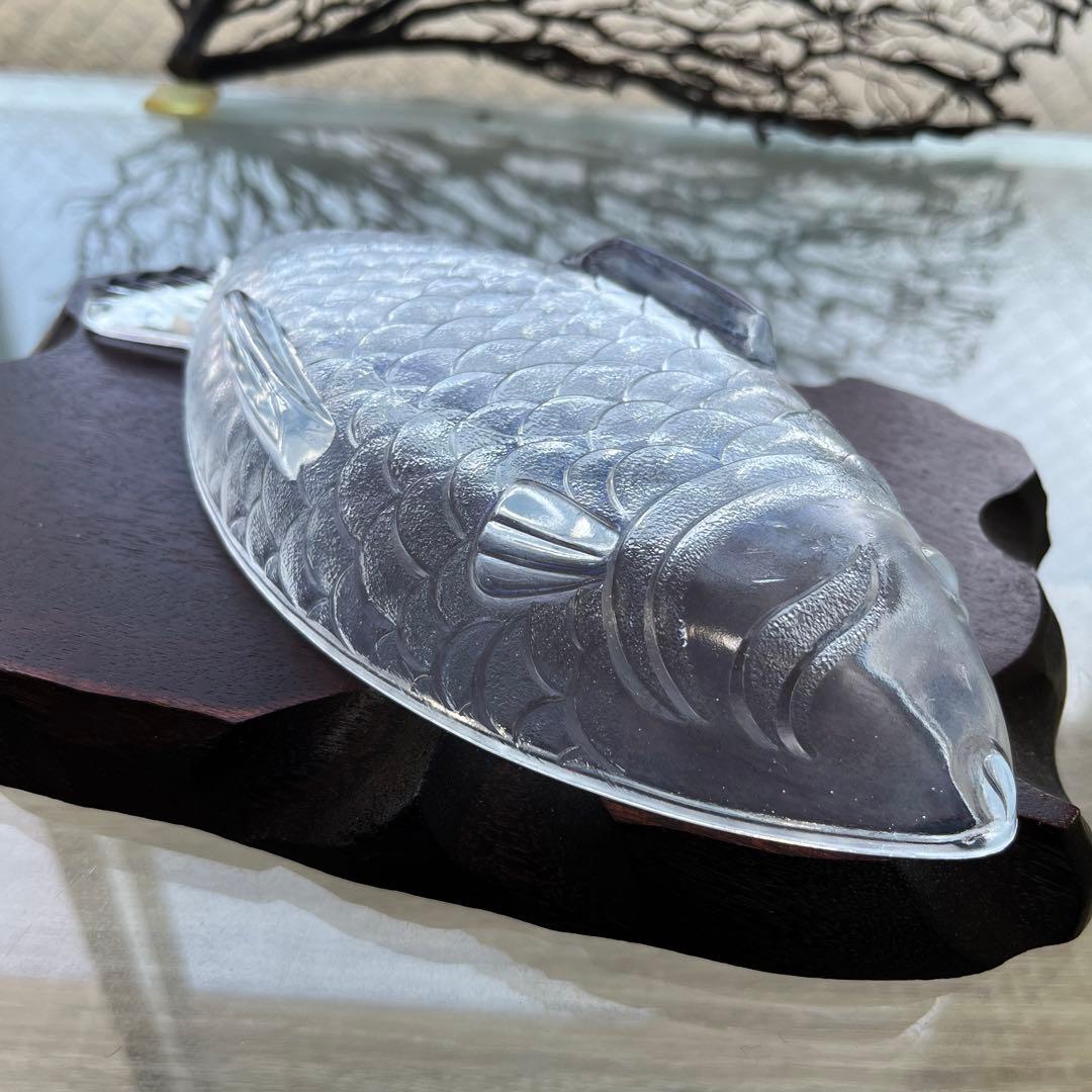 骨董　時代ガラス　希少　魚型　鯉　下駄脚付　プレスガラス　長皿　刺身皿　１客