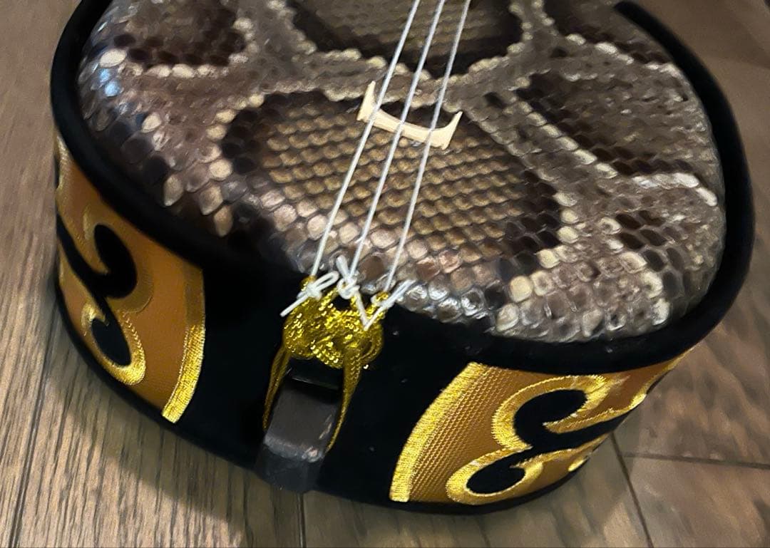 沖縄　三線　人工蛇皮