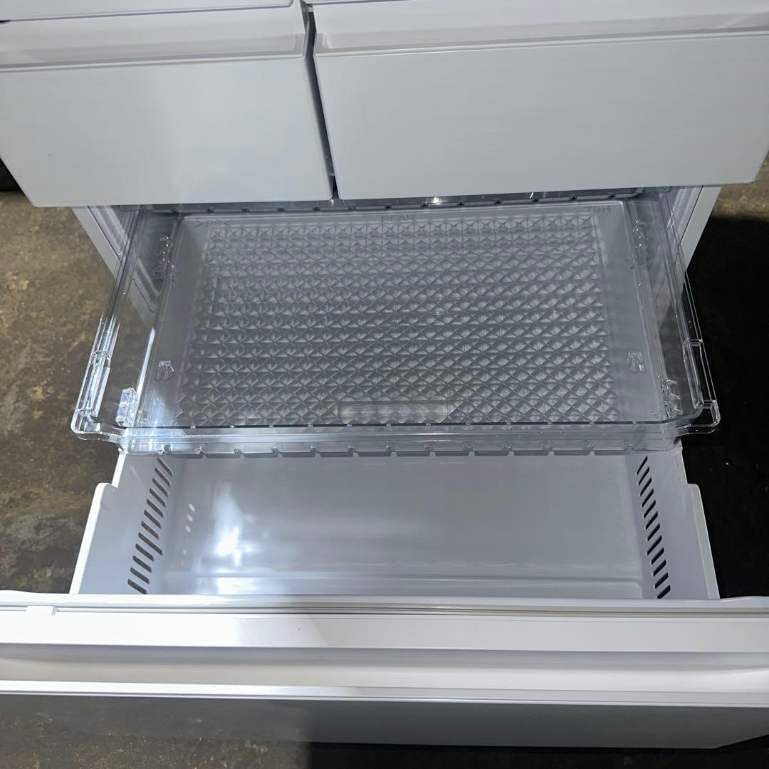 S*i様 HITACHI 冷蔵庫 ホワイト ダブルドア